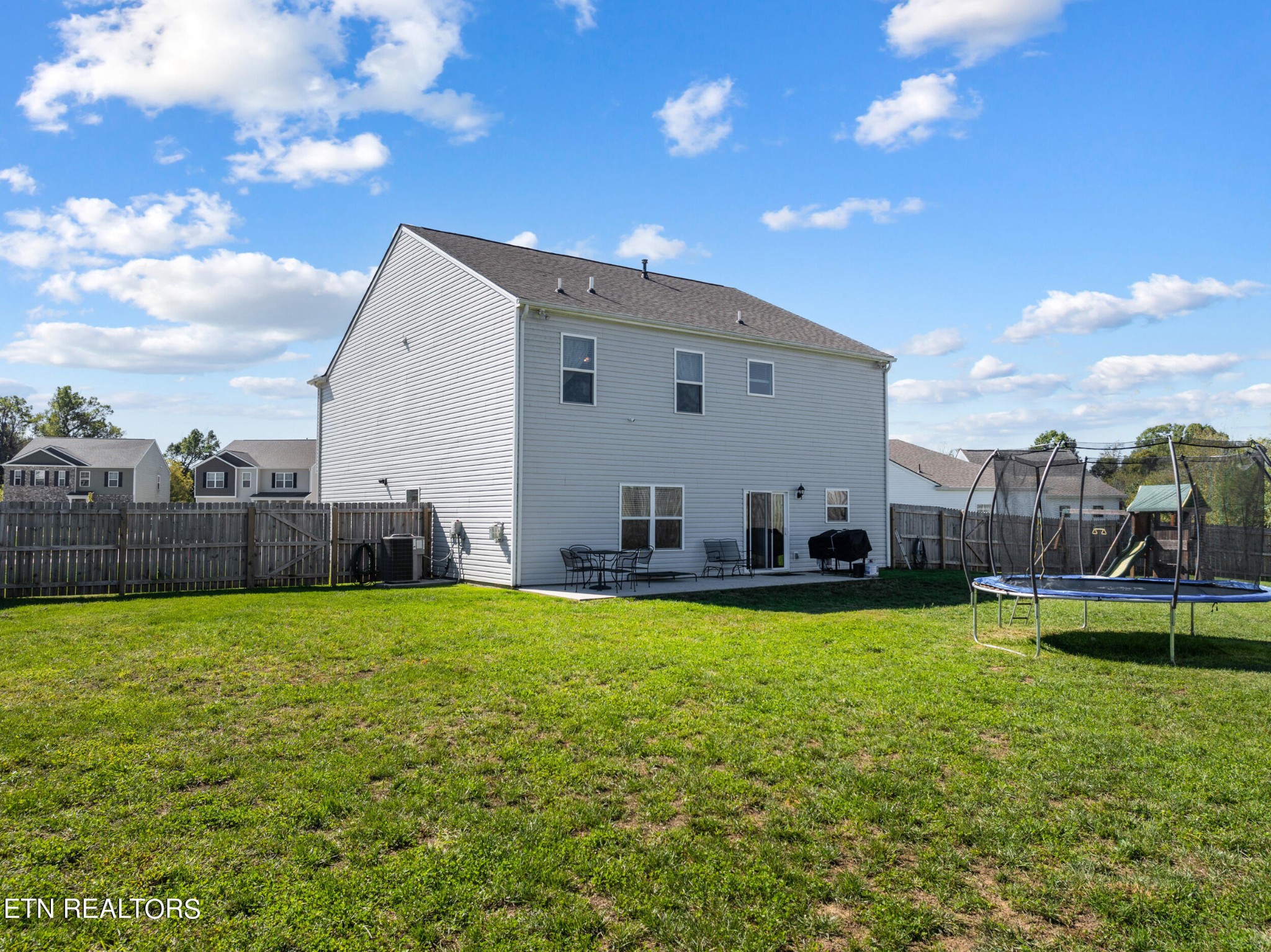 1160 Beacon Road Sevierville, TN 37876 - Photo 33 of 37 Gallery Image 33