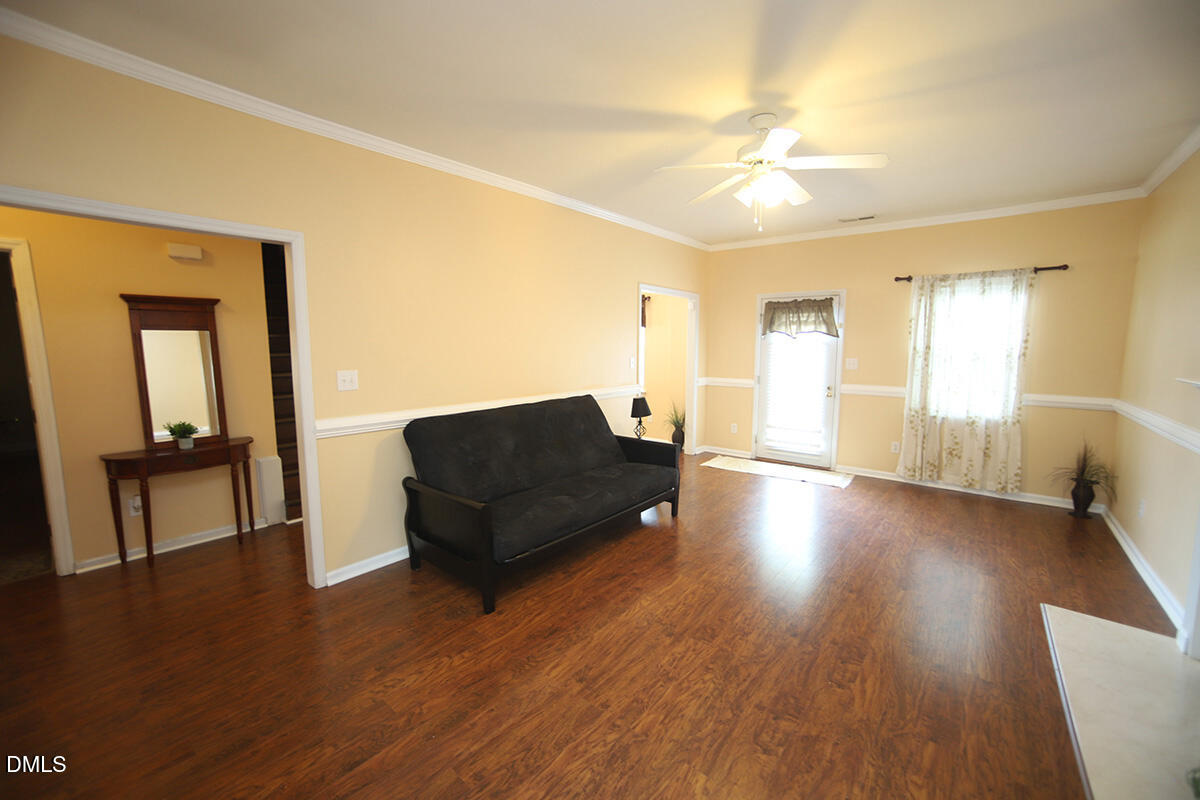 4608 Six Siblings Circle Raleigh, NC 27610 - Photo 8 of 28 4608 Six Siblings CircleL