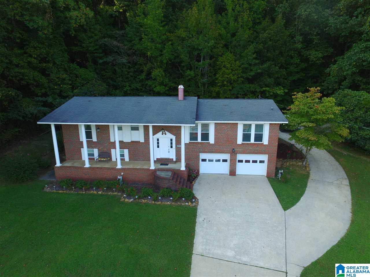 355 Whorton Bend Road Rainbow City, AL 35906 - Photo 3 of 39