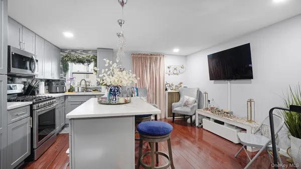 $1,999,999 | 120 4th Avenue | Boerum Hill