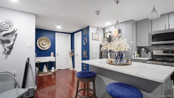 $1,999,999 | 120 4th Avenue | Boerum Hill