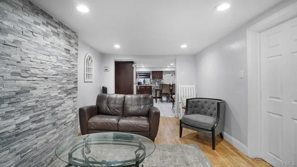 $1,999,999 | 120 4th Avenue | Boerum Hill