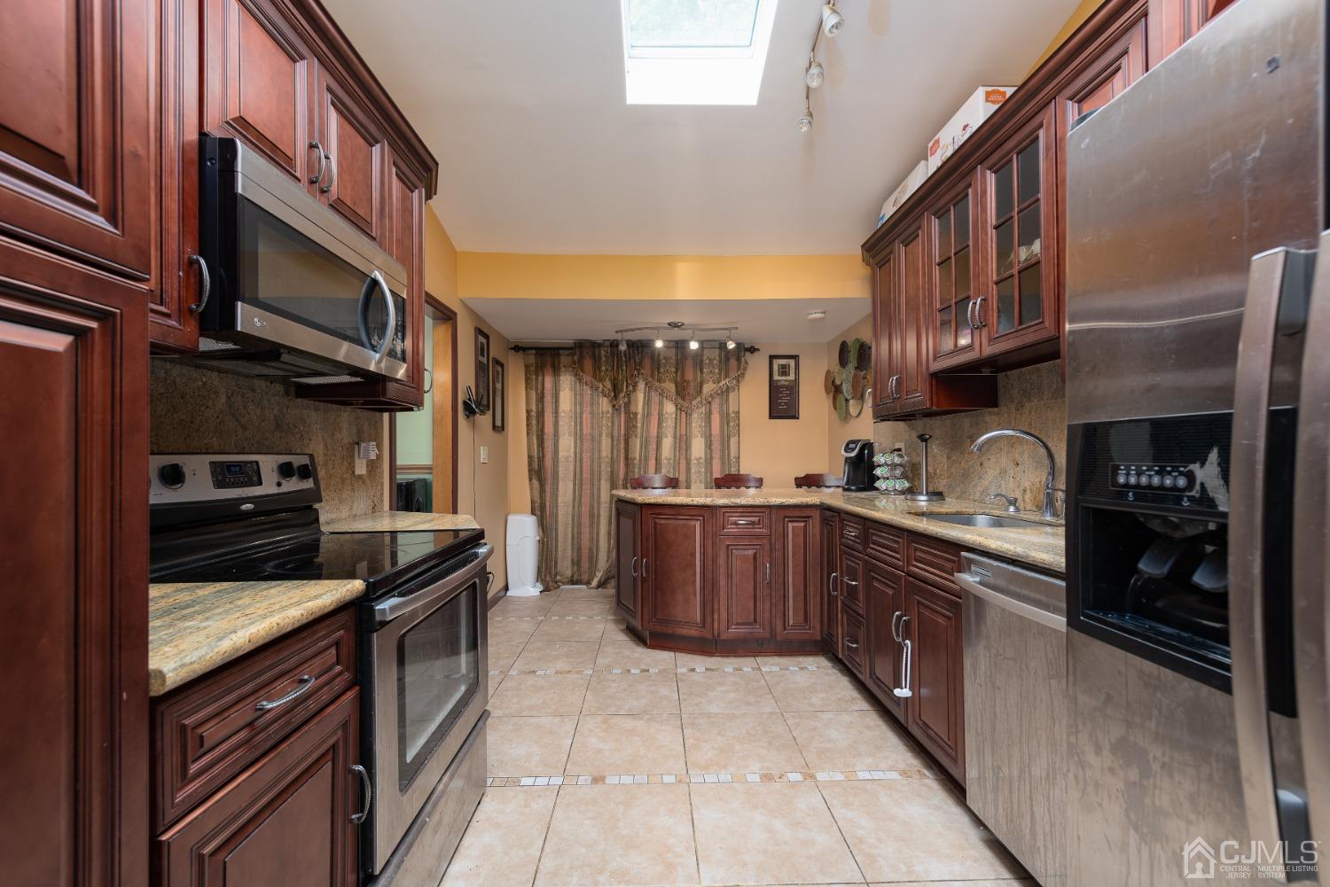 44 Hastings Road Old Bridge, NJ 08857 - Photo 11 of 21 Gallery Image 11