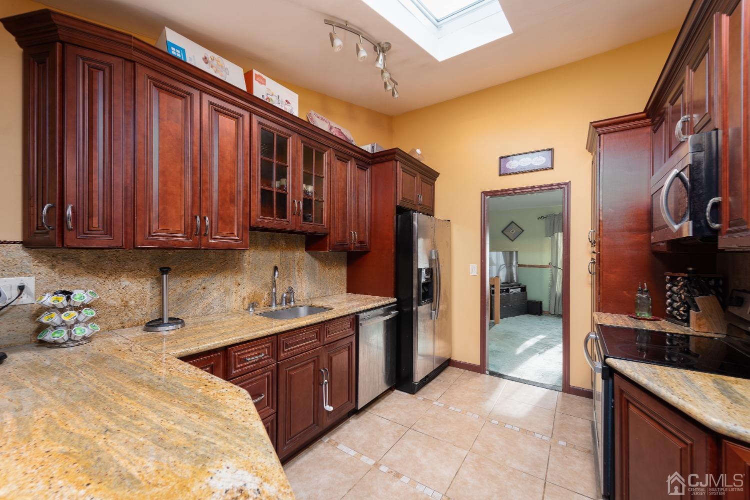 44 Hastings Road Old Bridge, NJ 08857 - Photo 12 of 21 Gallery Image 12