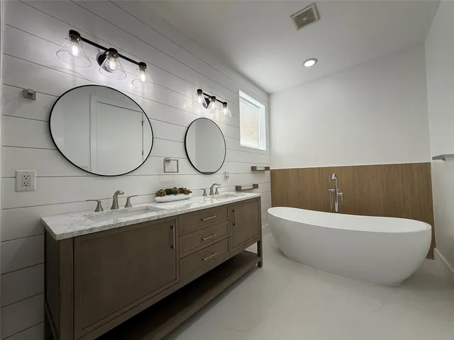 $3,100 | 1608 Patterson Street, Unit A, Houston, TX 77007