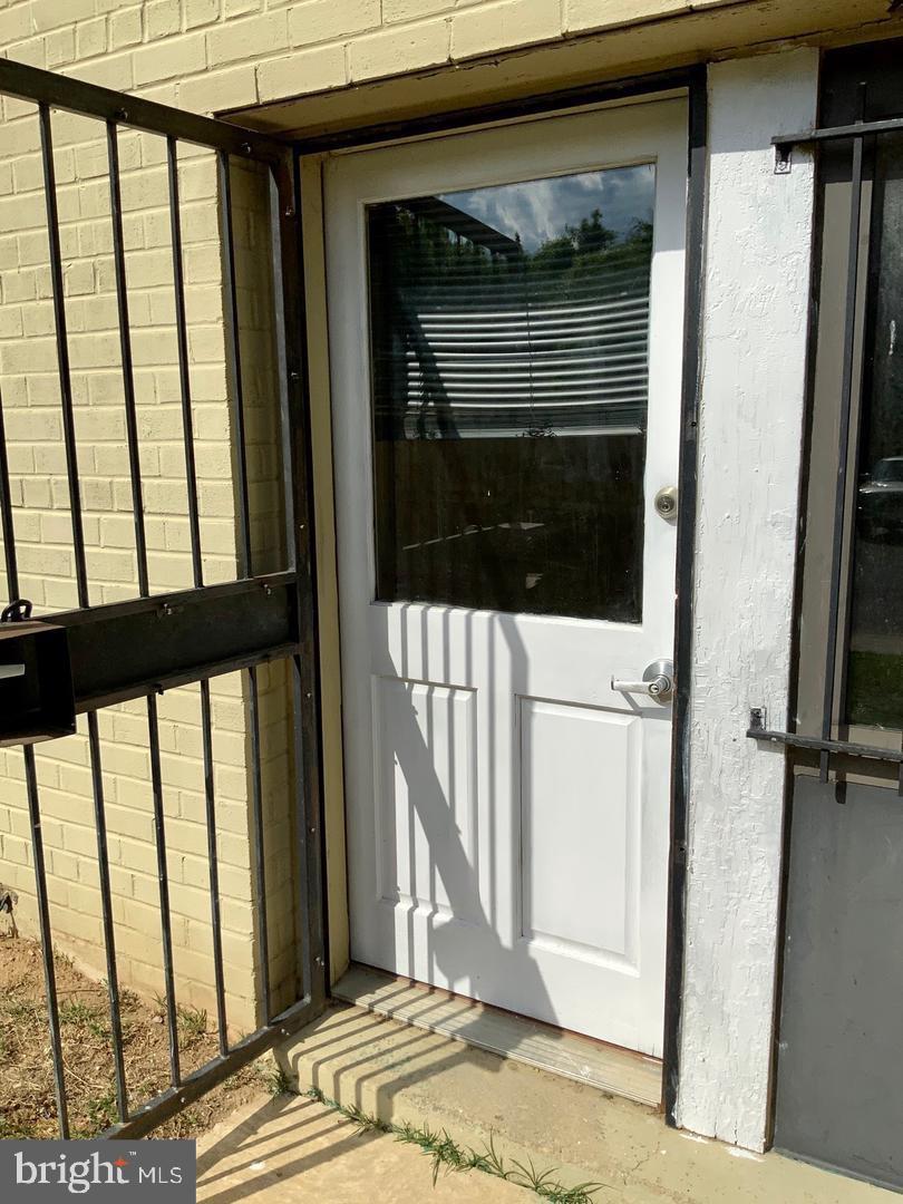 3109 Naylor Road Southeast, Unit C Washington, DC 20020 - Photo 3 of 20