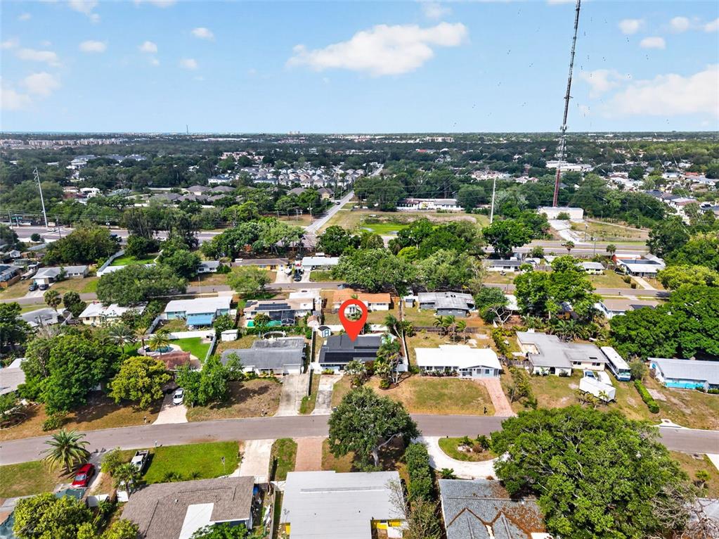 8220 Quail Road Seminole, FL 33777 - Photo 30 of 35