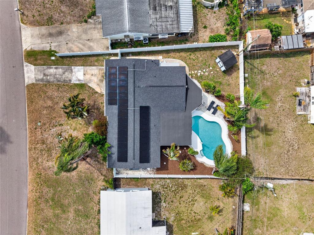 8220 Quail Road Seminole, FL 33777 - Photo 33 of 35