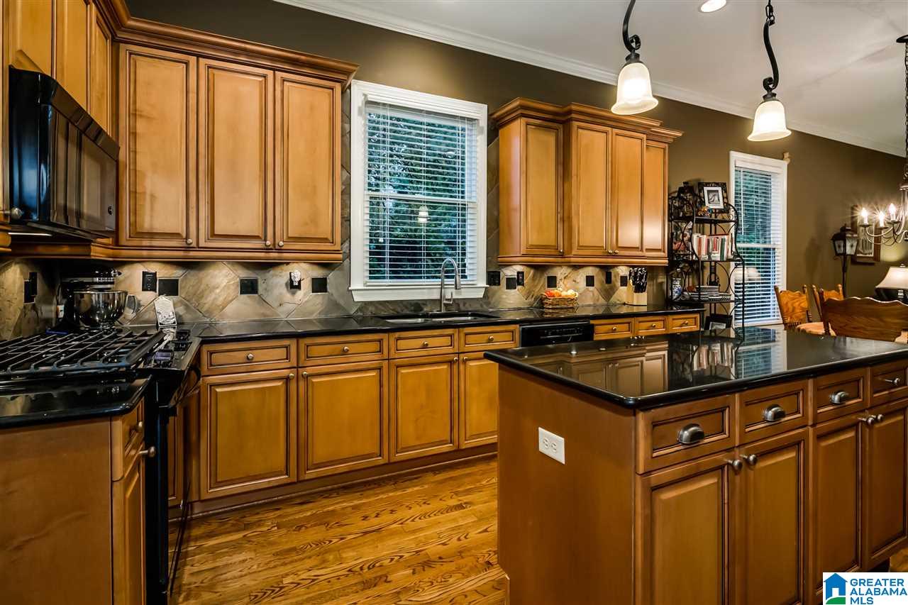 1112 Kingswood Road Birmingham, AL 35242 - Photo 14 of 48