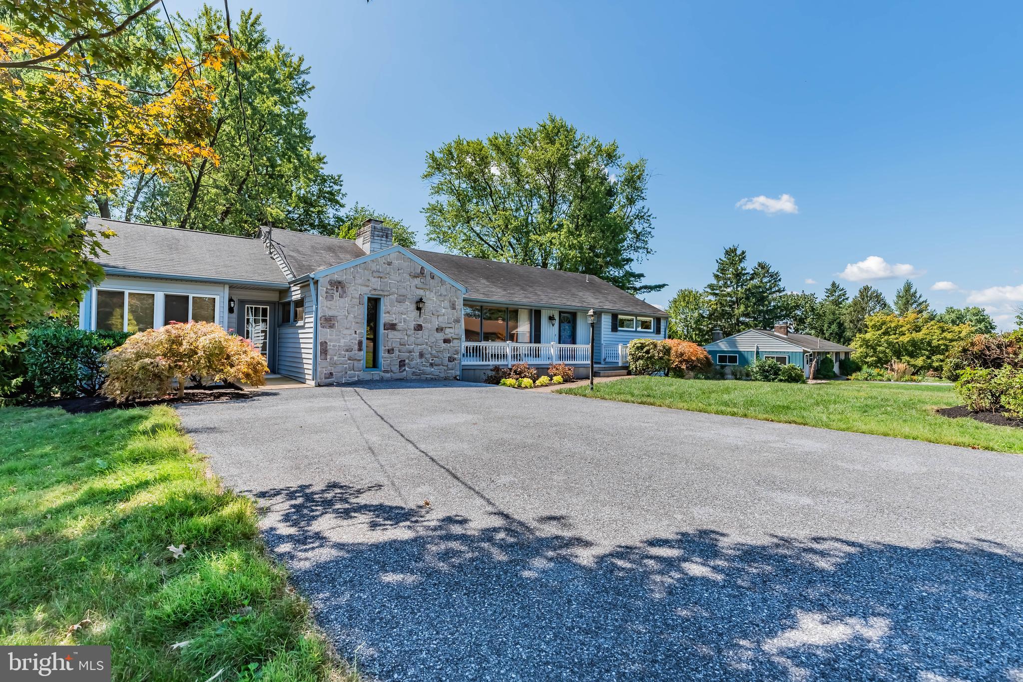 5925 Longview Road Harrisburg, PA 17112 - Photo 2 of 30 Gallery Image 2