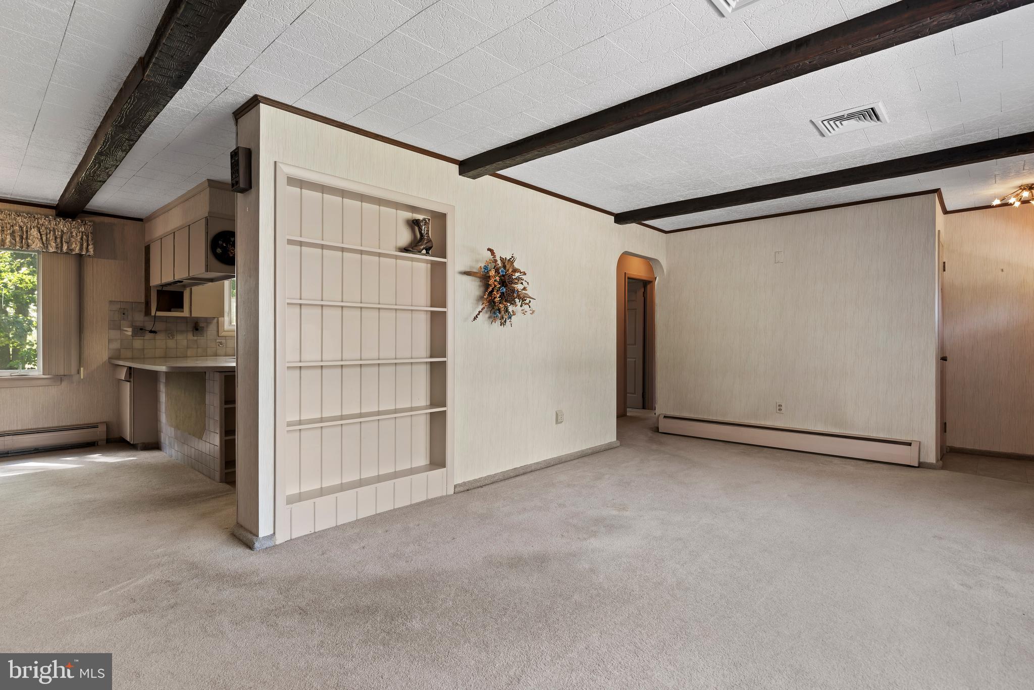 5925 Longview Road Harrisburg, PA 17112 - Photo 6 of 30 Gallery Image 6