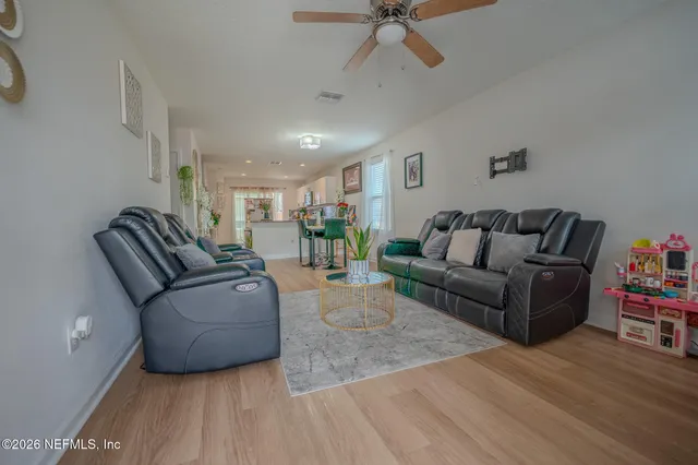 $325,000 | 546 Monty Lane, Jacksonville, FL 32225