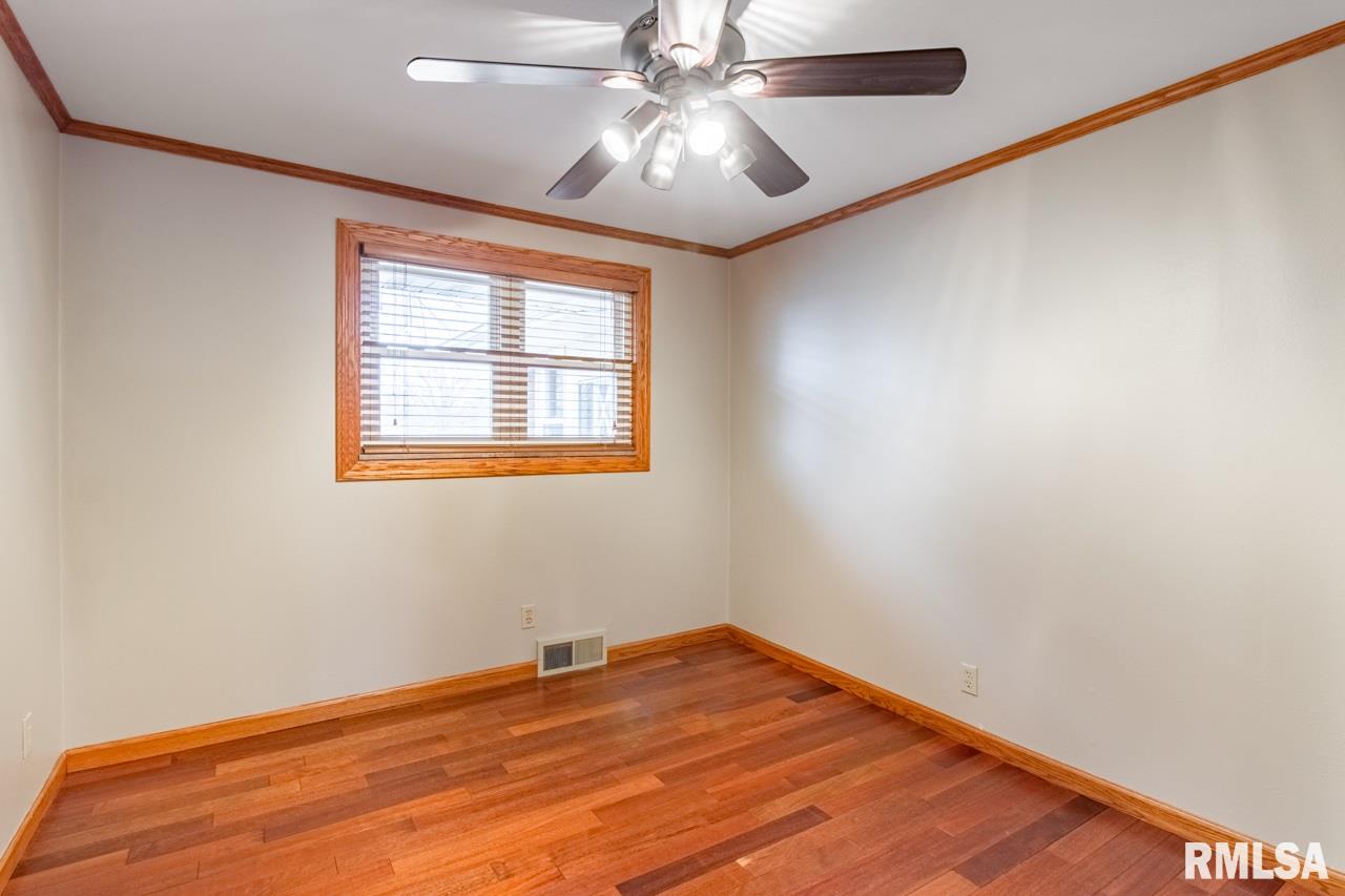 500 Highview Road East Peoria, IL 61611 - Photo 22 of 33 Gallery Image 22