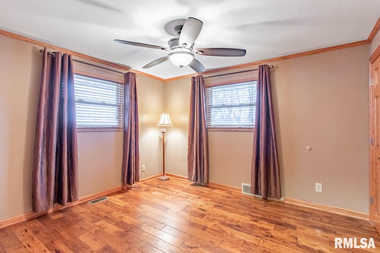 500 Highview Road East Peoria, IL 61611 - Photo 23 of 33 Gallery Image 23