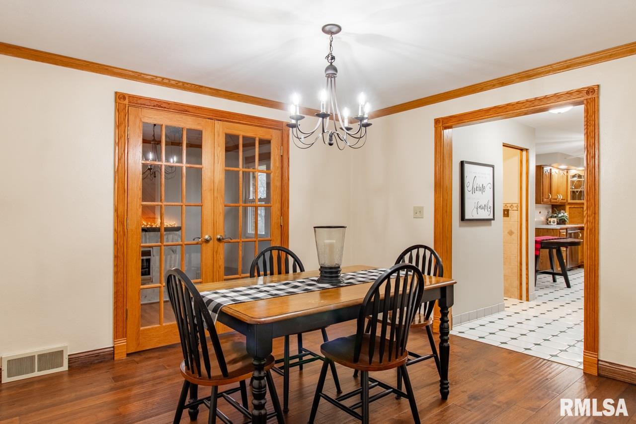 500 Highview Road East Peoria, IL 61611 - Photo 8 of 33 Gallery Image 8