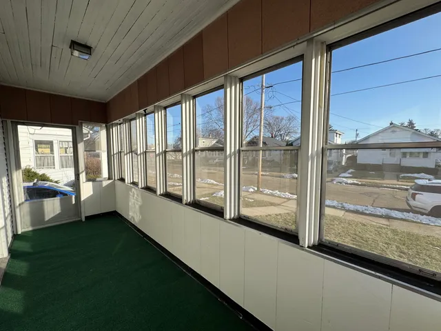 $254,900 | 7116 27th Avenue, Kenosha, WI 53143