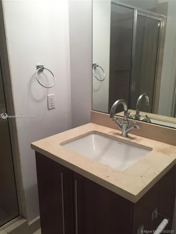 $2,750 | 1111 Southwest 1st Avenue, Unit 2121N, Miami, FL 33130