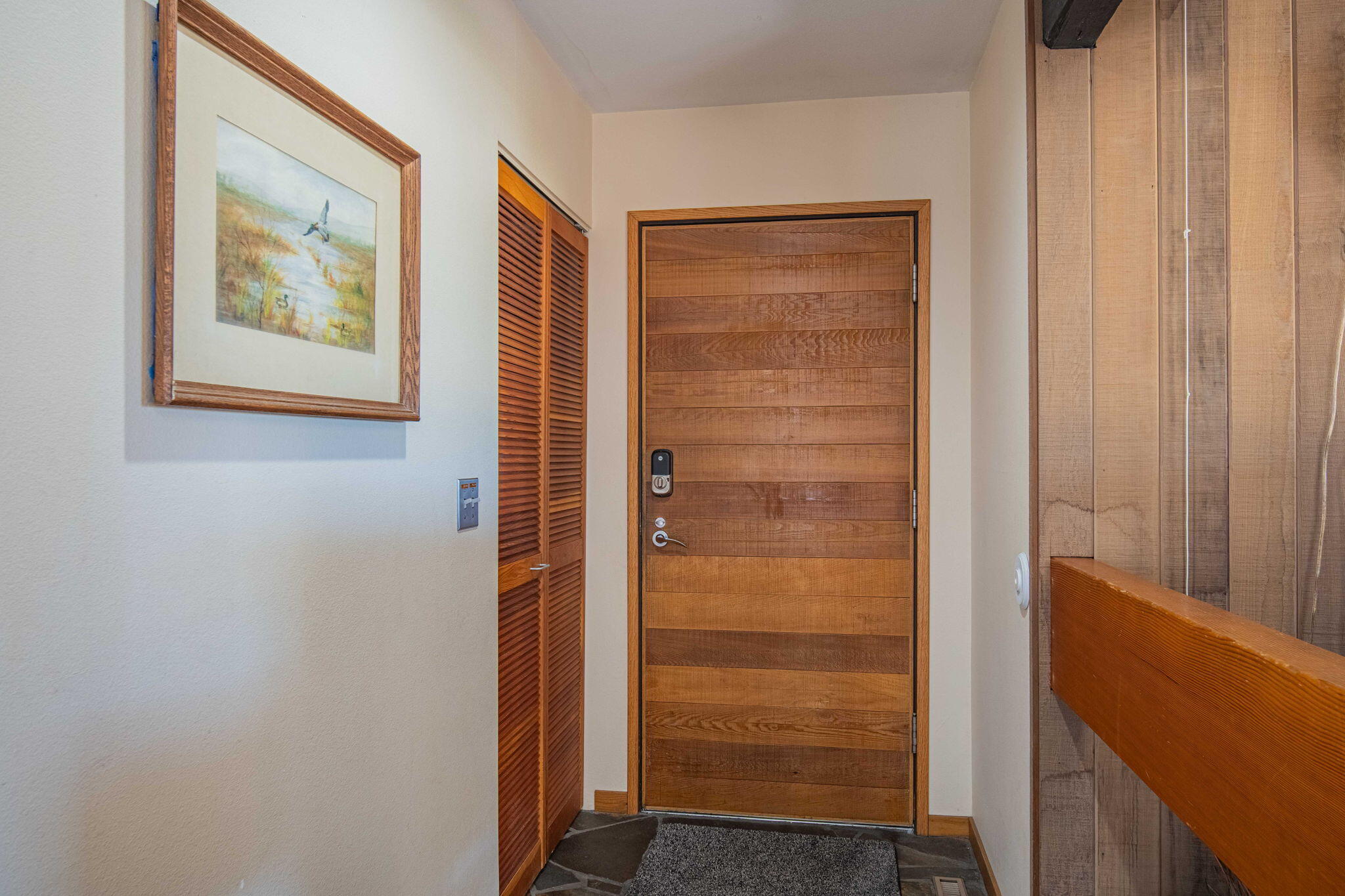 57258 Island Road, Unit 58 Sunriver, OR 97707 - Photo 5 of 30 4-web-or-mls-58 Meadow House-4