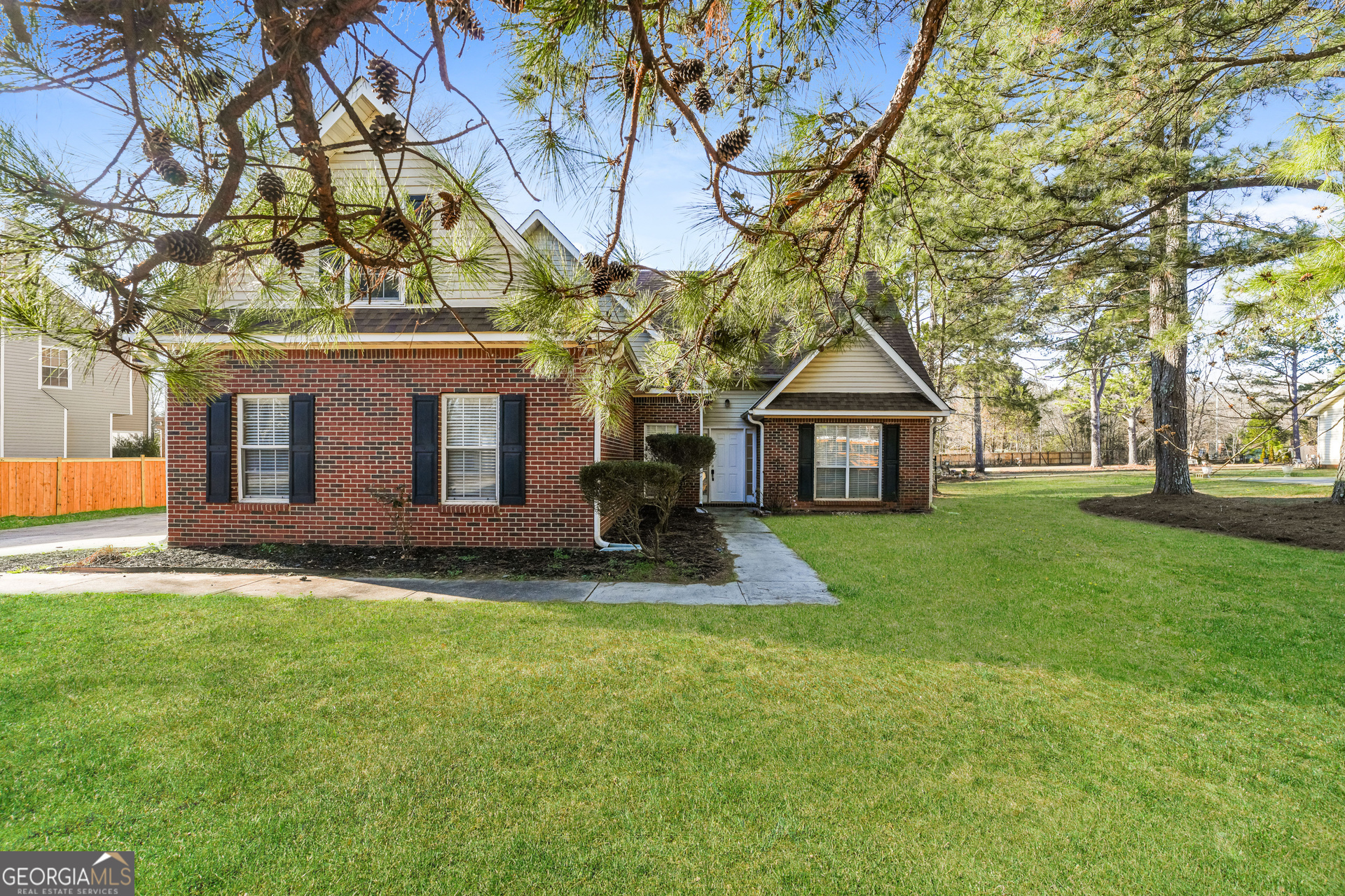 124 Wayne J Stokes Boulevard Stockbridge, GA 30281 - Photo 1 of 22