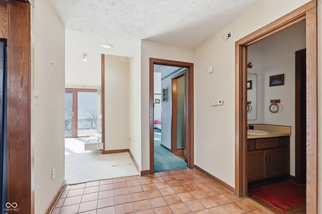 $190,000 | 9666 Cedar Cove Lane, Indianapolis, IN 46250