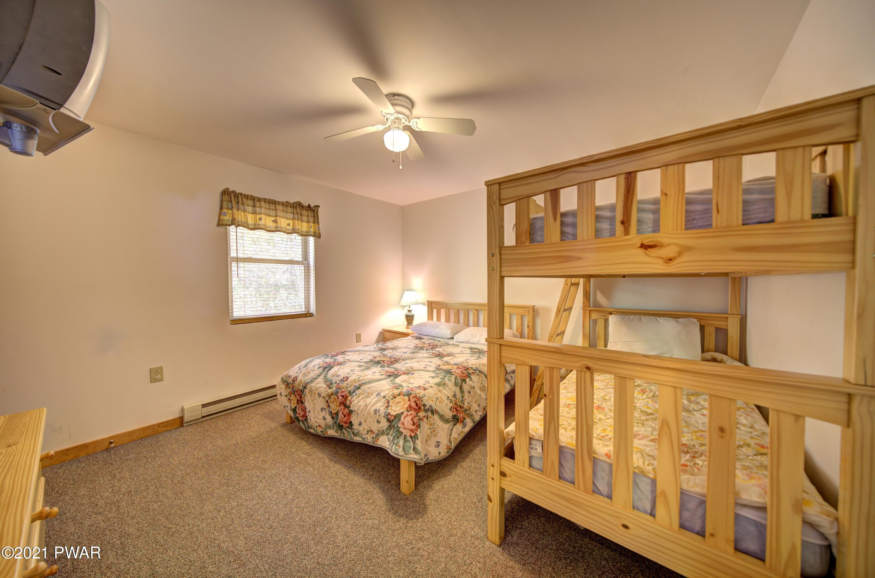 192 Pebble Rock Road Lackawaxen, PA 18435 - Photo 22 of 37