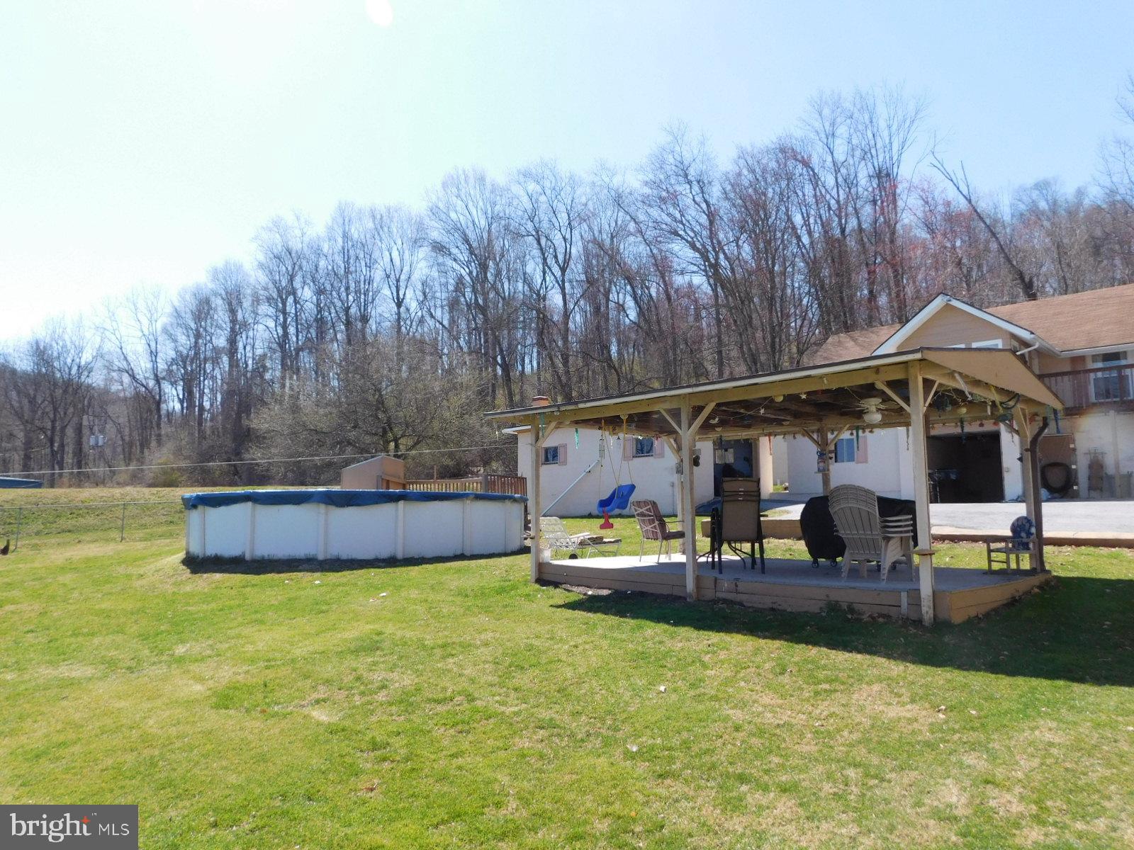 93 Old State Road Reading, PA 19606 - Photo 13 of 33