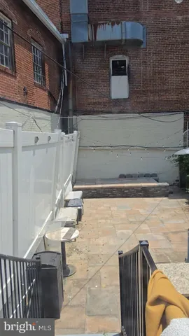 $1,200,000 | 214 2nd Street Southeast, Washington, DC 20003