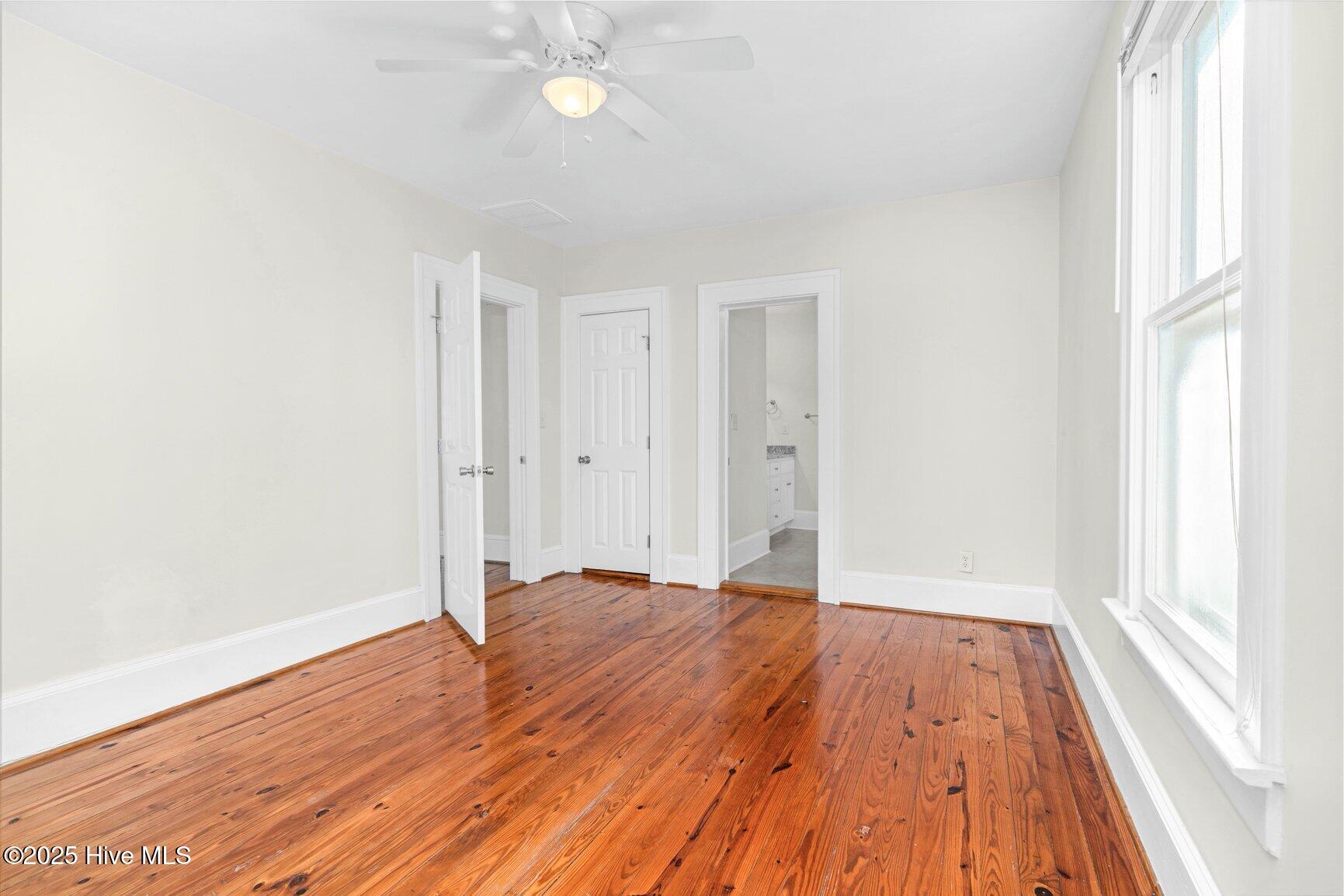 605 St David Street Tarboro, NC 27886 - Photo 16 of 28 Primary Bedroom