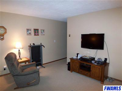 320 Winchester Road Geneva, IN 46740 - Photo 3 of 11 Gallery Image 3