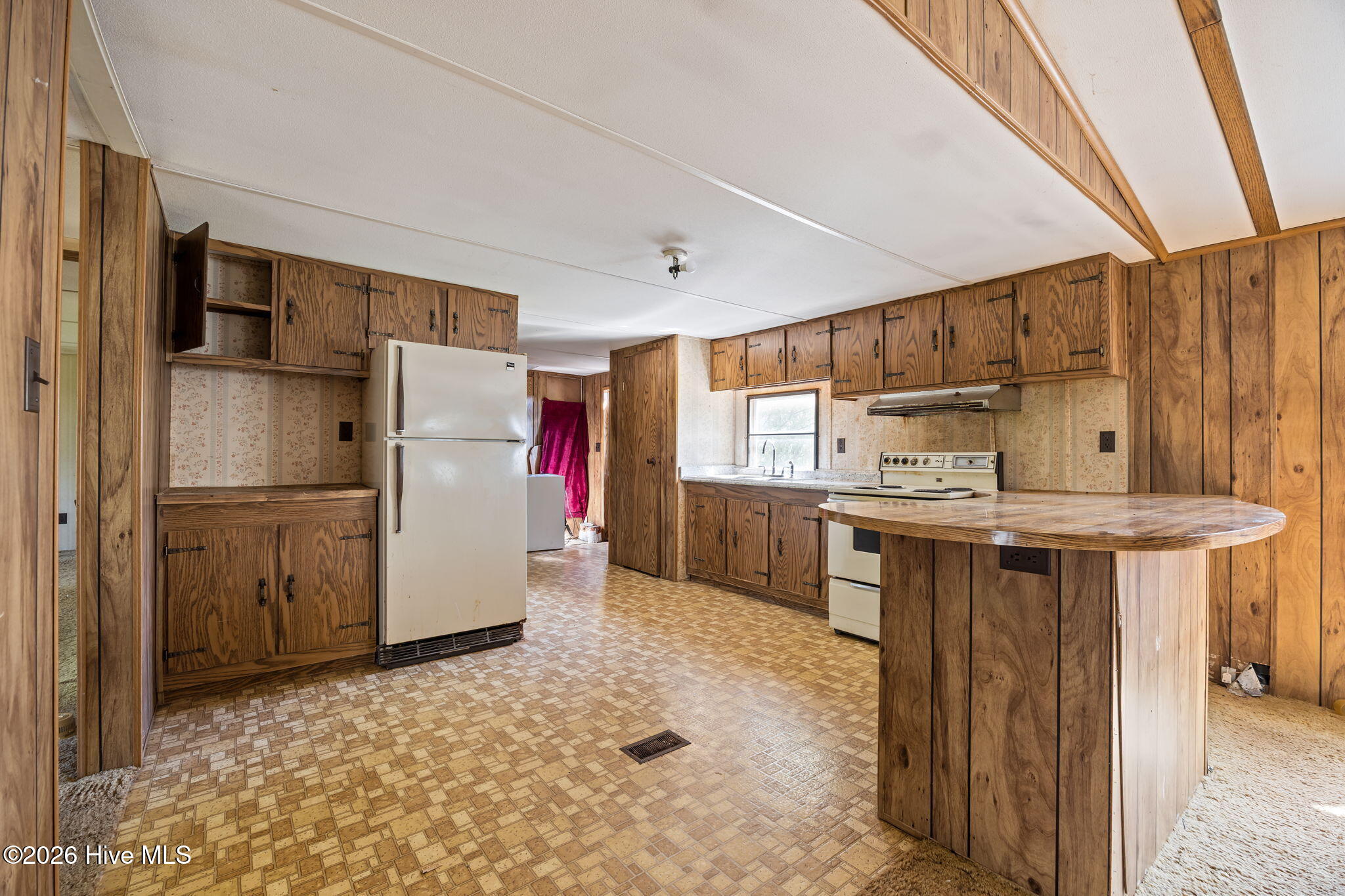 866 Mobley Way Chocowinity, NC 27817 - Photo 12 of 46 Kitchen