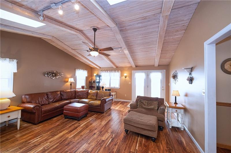 110 Conway Wallrose Road Freedom, PA 15042 - Photo 4 of 25 Great space for entertaining family gatherings