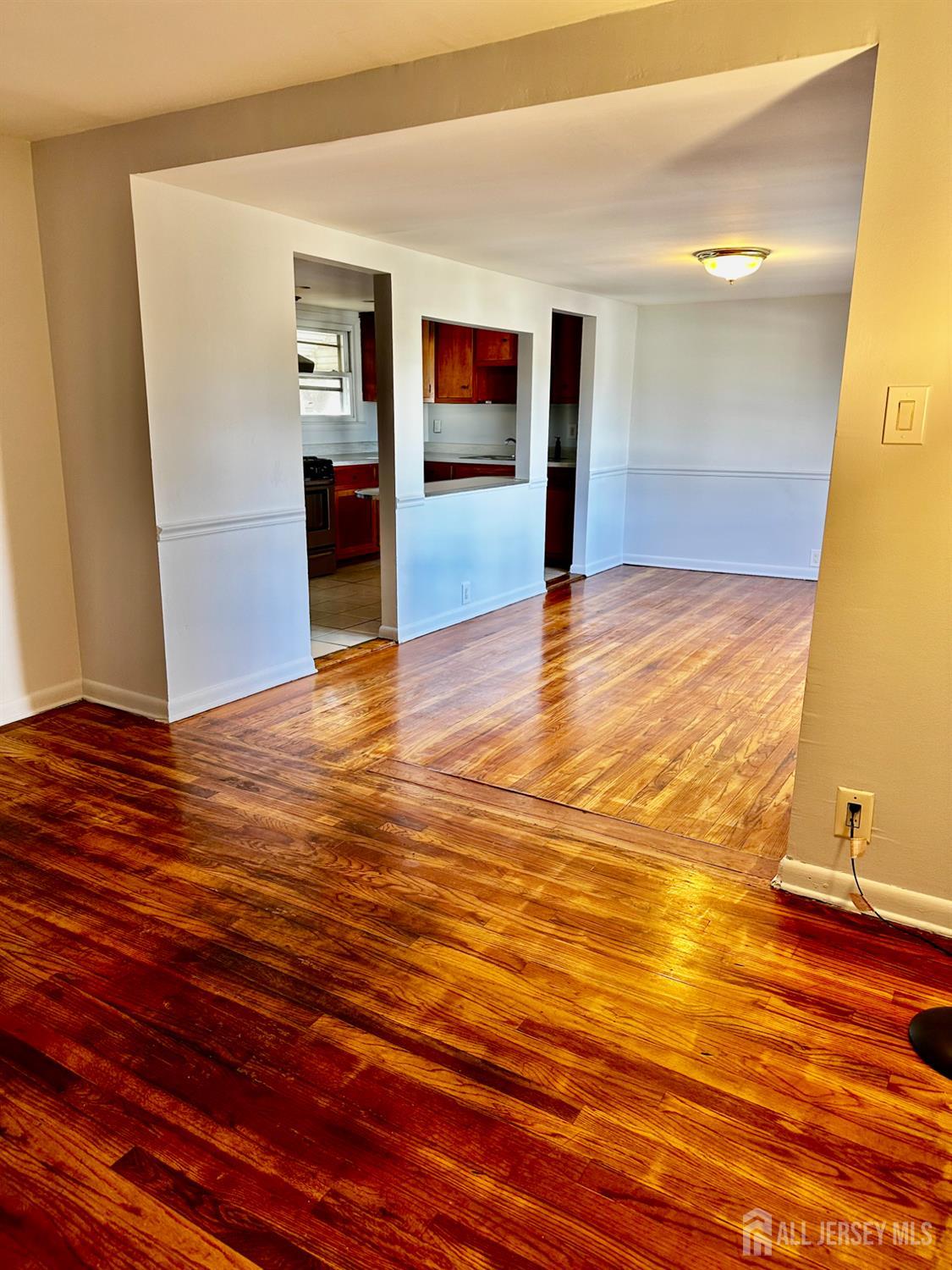 428 New Market Road, Unit 2 Piscataway, NJ 08854 - Photo 5 of 15