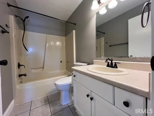 $262,000 | 12925 Country Shoal Lane, Grabill, IN 46741