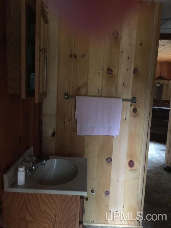14107 West Peninsula Road Wetmore, MI 49895 - Photo 15 of 24
