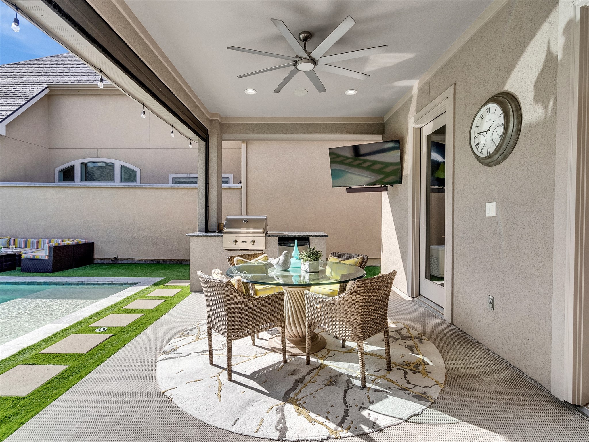 7415 Nantucket Point Lane Spring, TX 77389 - Photo 38 of 49 a view of a dining room with a table and chairs