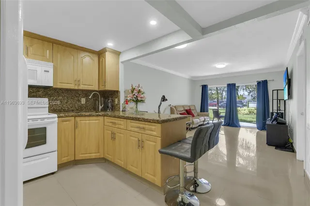 $239,999 | 17101 Northwest 57th Avenue, Unit 110, Miami Gardens, FL 33055