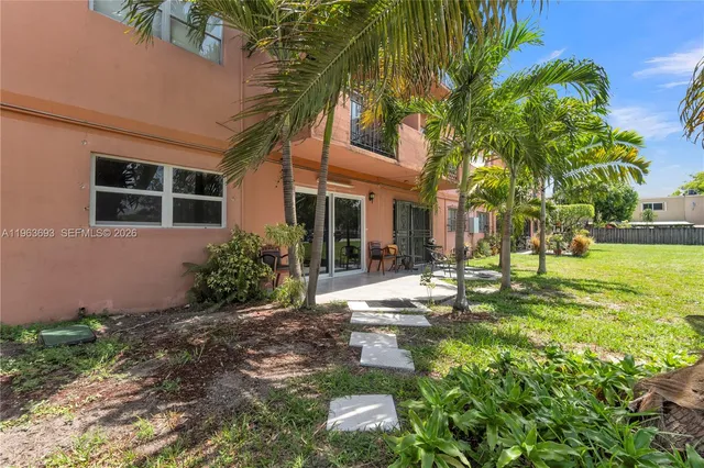 $239,999 | 17101 Northwest 57th Avenue, Unit 110, Miami Gardens, FL 33055