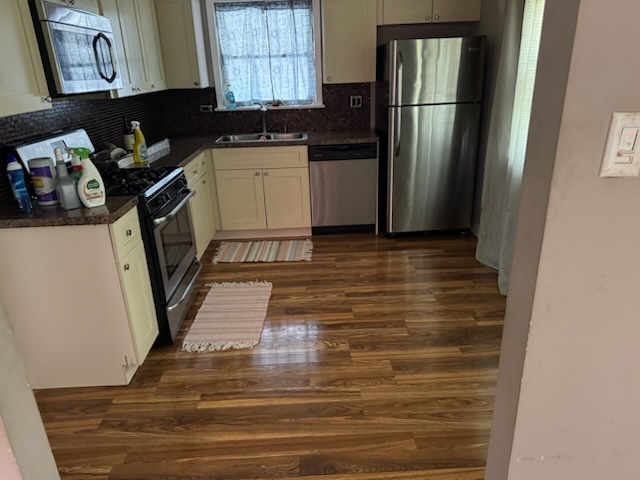 481 Talala Street Park Forest, IL 60466 - Photo 5 of 13