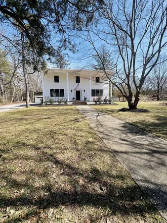 $1,737,000 | 35 Mott Lane, Brookhaven, NY 11719