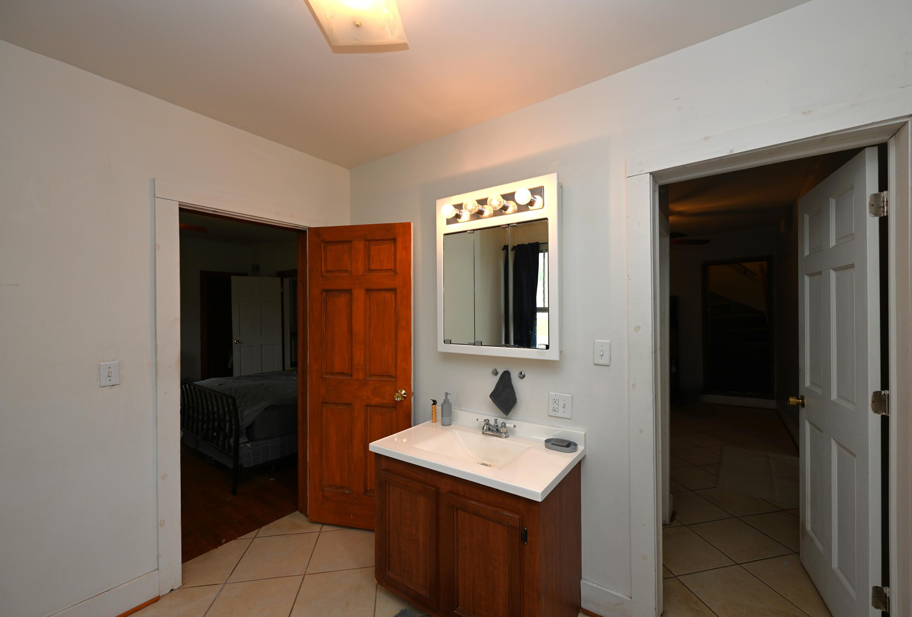 121 West Spring Street Winamac, IN 46996 - Photo 27 of 28 3000x2029