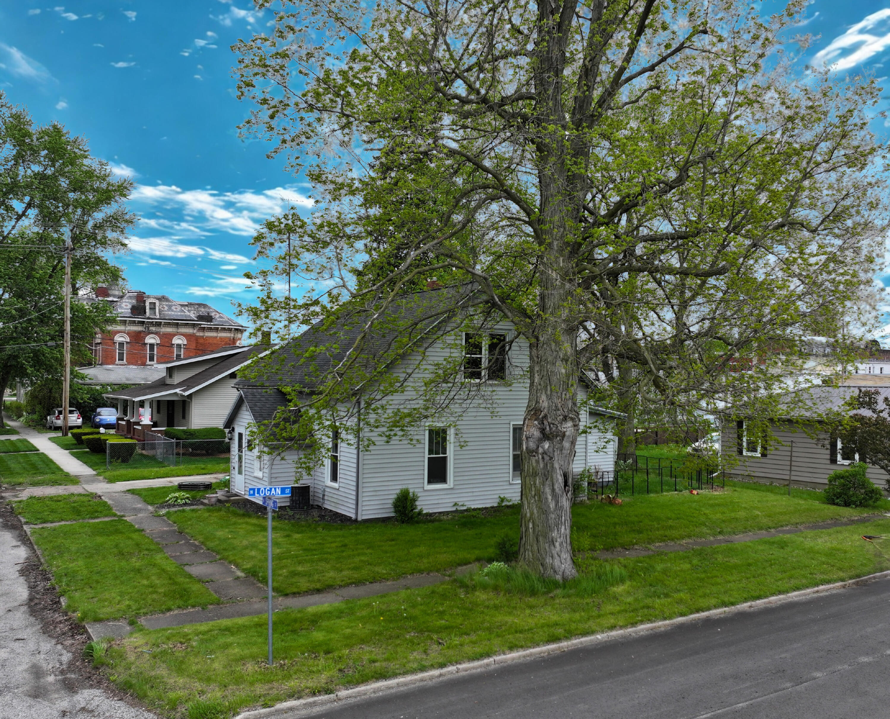 121 West Spring Street Winamac, IN 46996 - Photo 4 of 28 3000x2424