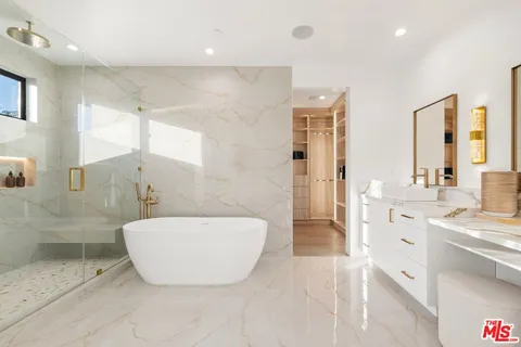 $2,299,000 | 5741 Newcastle Avenue, Encino, CA 91316