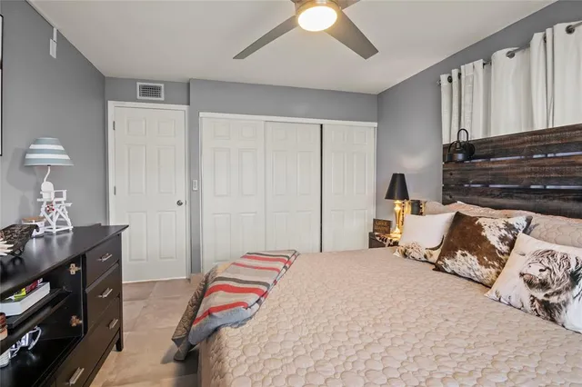 $229,900 | 352 Saxony Trail, Unit 352, Delray Beach, FL 33446