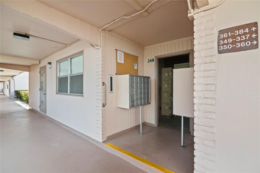 352 Saxony Trail, Unit 352 Delray Beach, FL 33446 - Photo 17 of 19