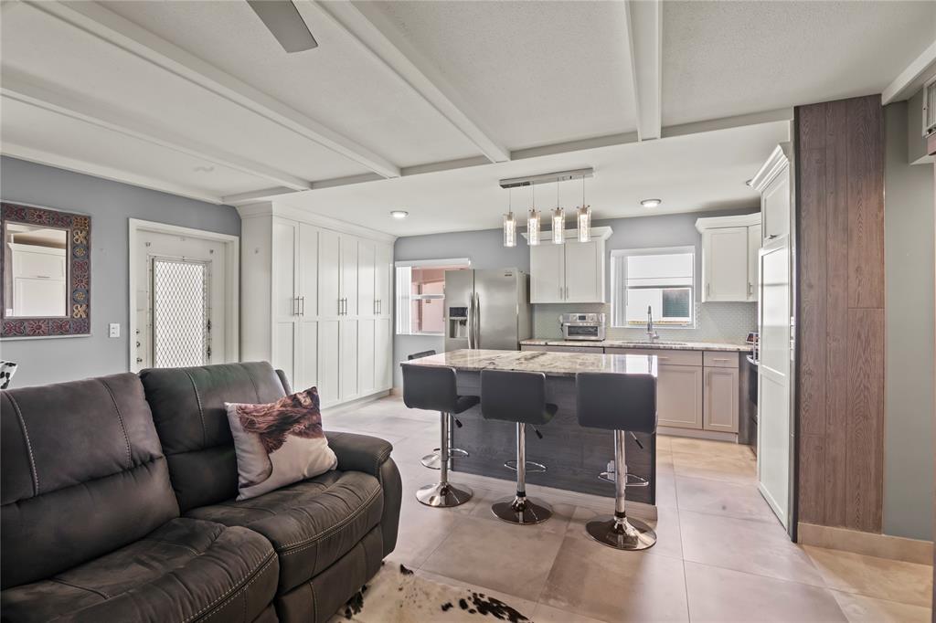 352 Saxony Trail, Unit 352 Delray Beach, FL 33446 - Photo 5 of 19