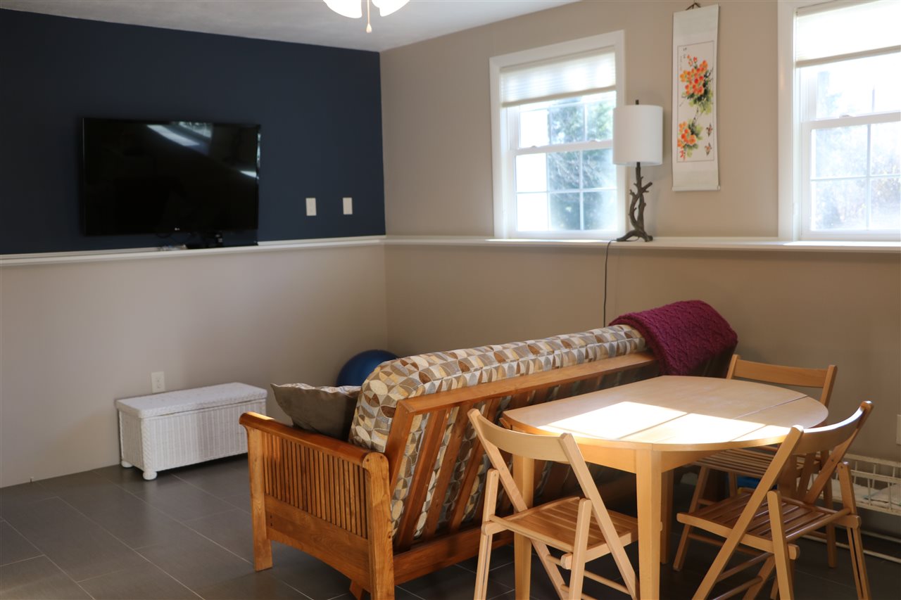 32 Hampton Falls Road Exeter, NH 03833 - Photo 14 of 19