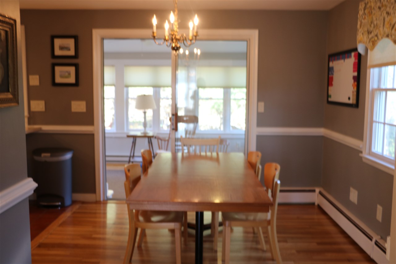 32 Hampton Falls Road Exeter, NH 03833 - Photo 9 of 19