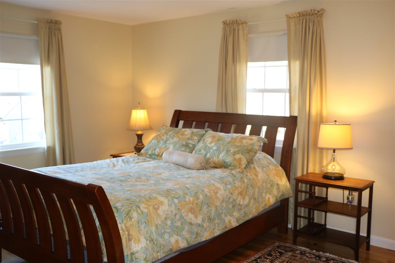 32 Hampton Falls Road Exeter, NH 03833 - Photo 10 of 19