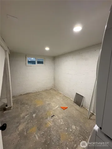 $3,250 | 840 Northwest 54th Street, Seattle, WA 98107