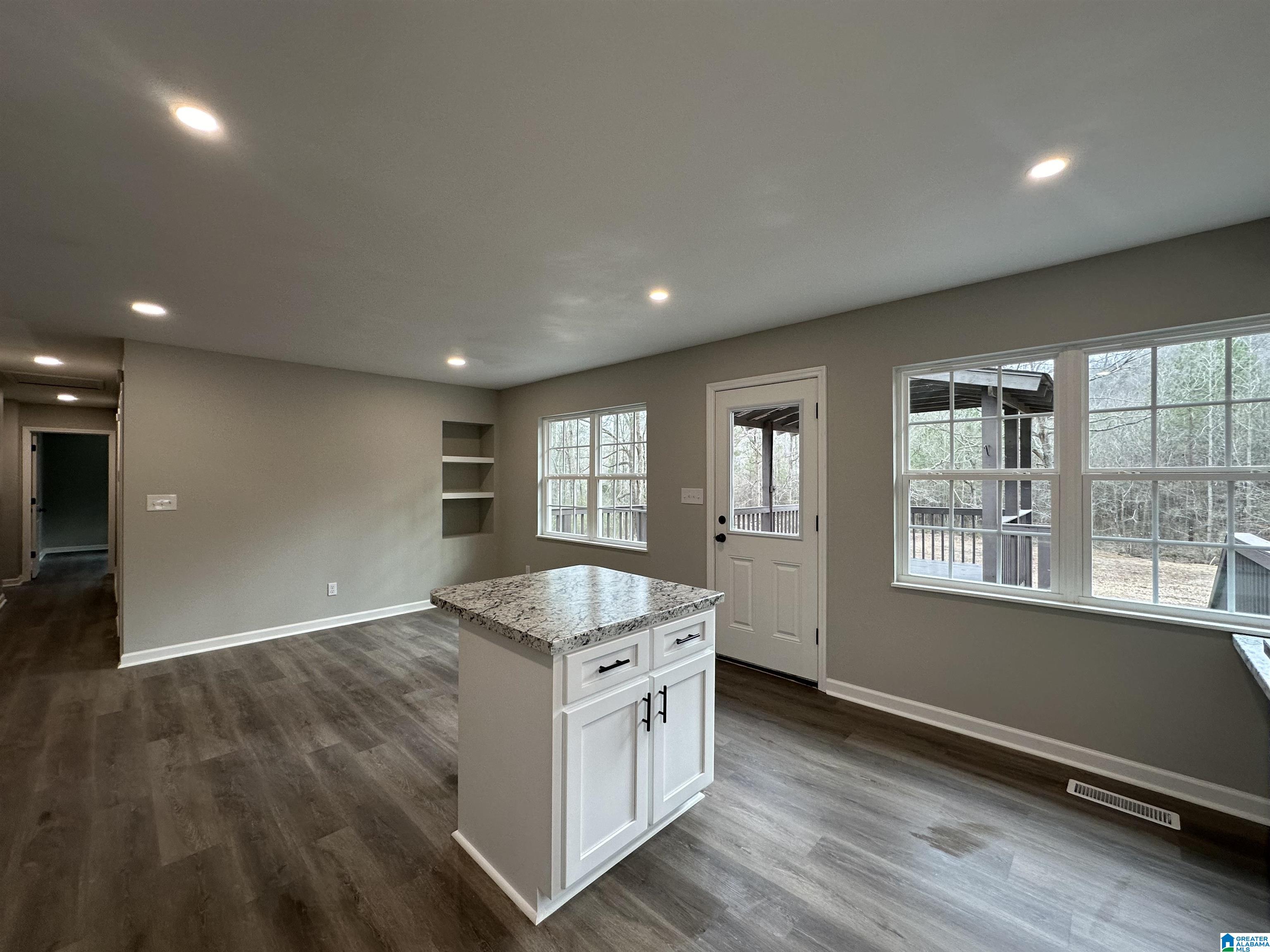 423 Spring Trail Warrior, AL 35180 - Photo 33 of 90